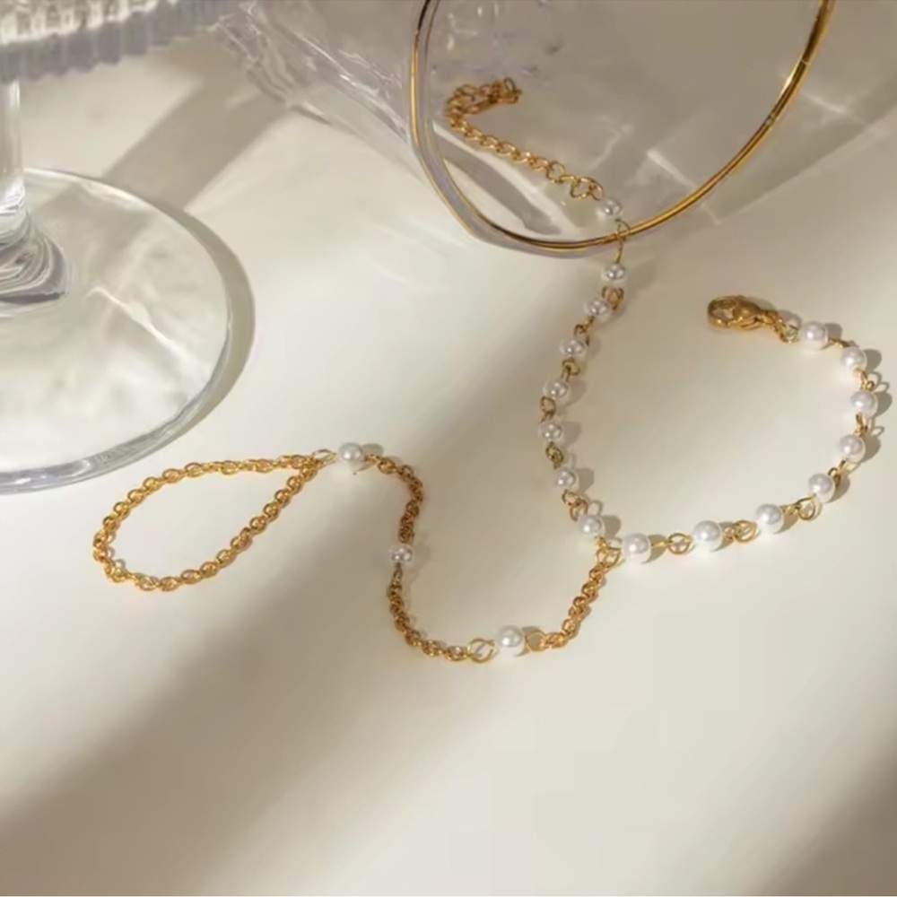 Anthropologie 18K Gold Stainless Steel Waterproof Pearl Finger Bracelet